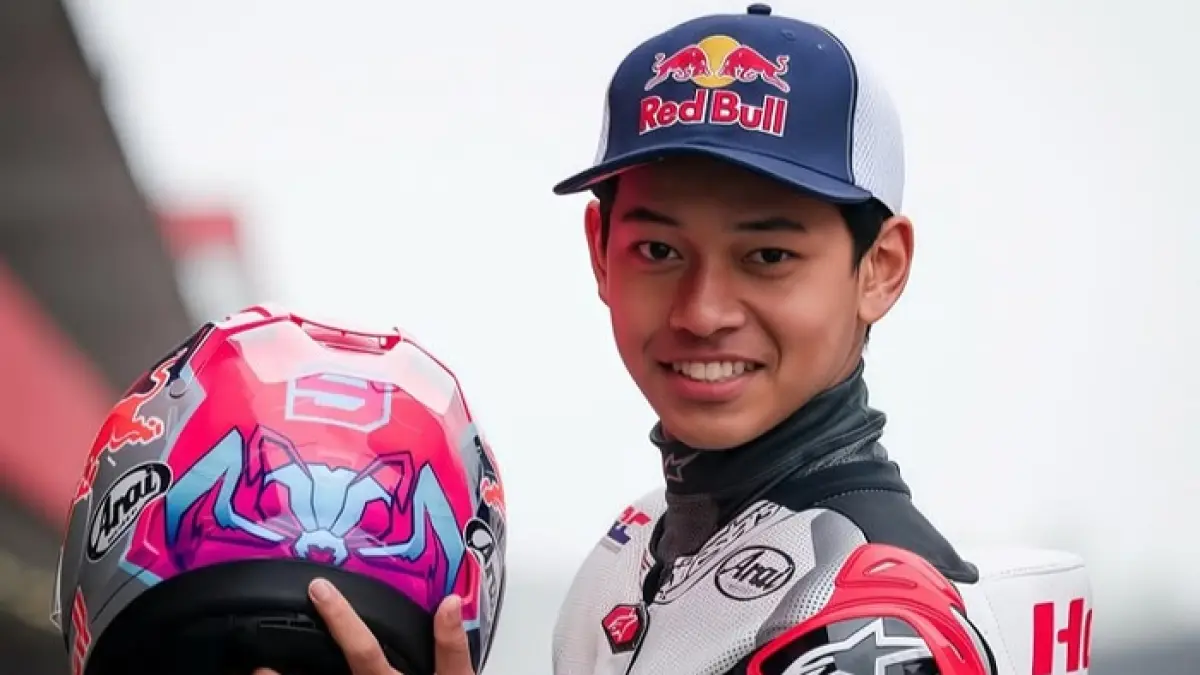 Veda Ega Pratama Dapatkan Honda Civic RS dari Haji Haris, Kebanggaan Indonesia di Kancah Balap Internasional