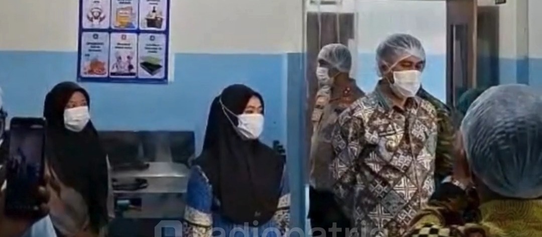 Wali Kota Blitar Lakukan Sidak ke SPPG, Pastikan 60 Ribu Penerima Program Makan Bergizi Gratis Mendapatkan Akses Makanan Sehat
